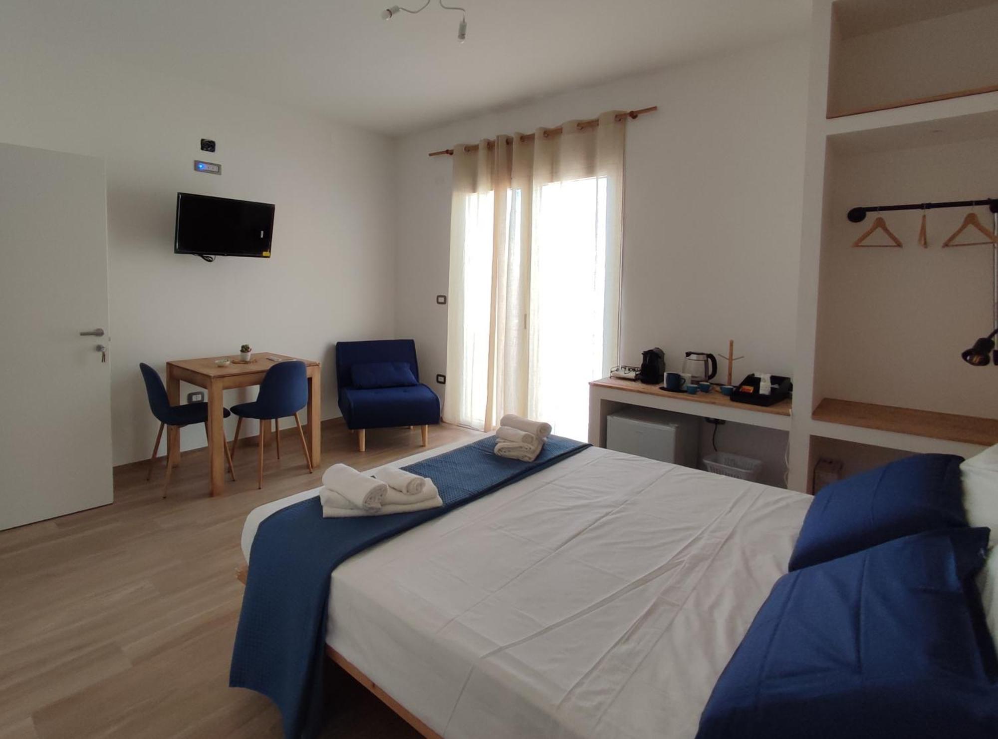 Pietra Bianca Bed & Breakfast Кутрофиано Екстериор снимка