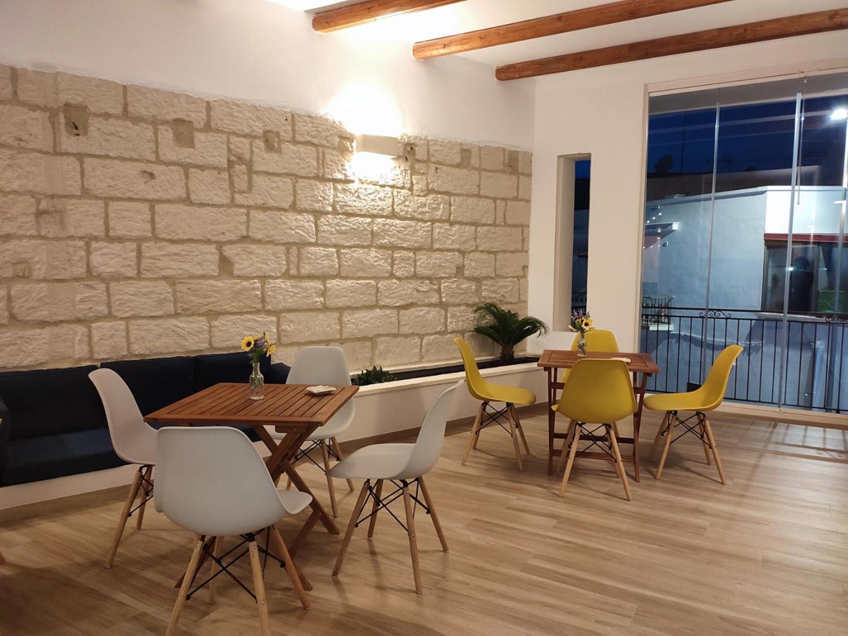 Pietra Bianca Bed & Breakfast Кутрофиано Екстериор снимка
